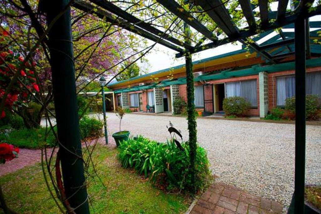 Вилла Carawatha Gardens Брайт Номер фото
